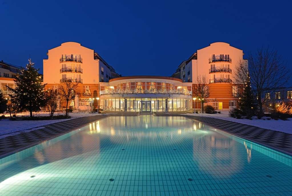באד גיגינג The Monarch Hotel מתקנים תמונה
